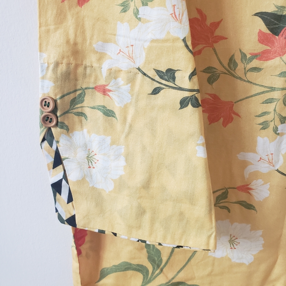 Floral Kurta - Picture 4 of 4